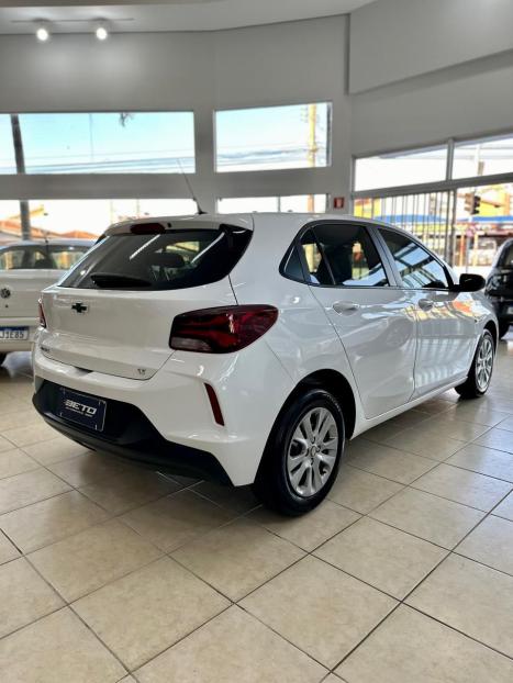 CHEVROLET Onix Hatch 1.0 4P FLEX LT, Foto 4