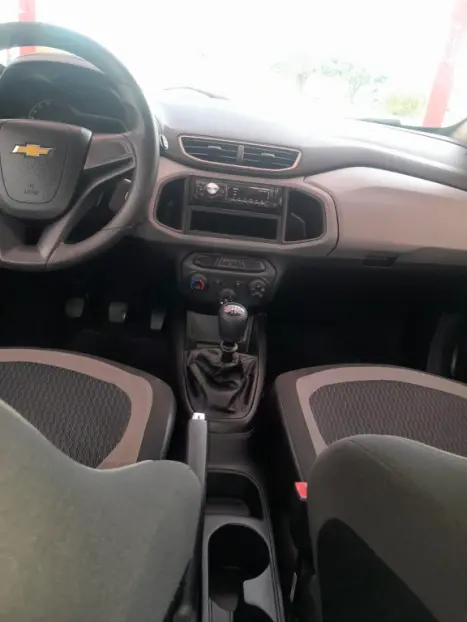 CHEVROLET Onix Hatch 1.0 4P FLEX LS, Foto 2 CHEVROLET Onix Hatch 1.0 4P FLEX LS, Foto 2