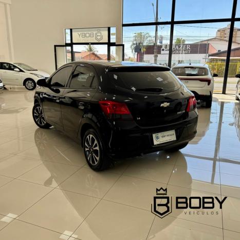 CHEVROLET Onix Hatch 1.4 4P FLEX LTZ, Foto 8