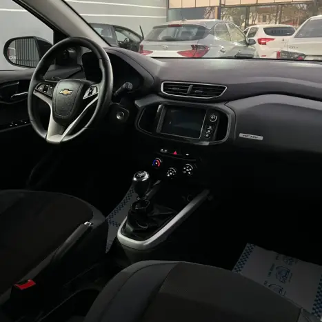 CHEVROLET Onix Hatch 1.4 4P FLEX ACTIV, Foto 9