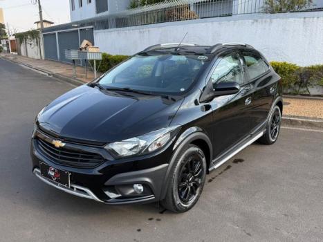 CHEVROLET Onix Hatch 1.4 4P FLEX ACTIV, Foto 2