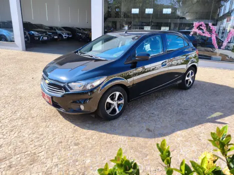 CHEVROLET Onix Hatch 1.4 4P FLEX LTZ, Foto 5 CHEVROLET Onix Hatch 1.4 4P FLEX LTZ, Foto 5