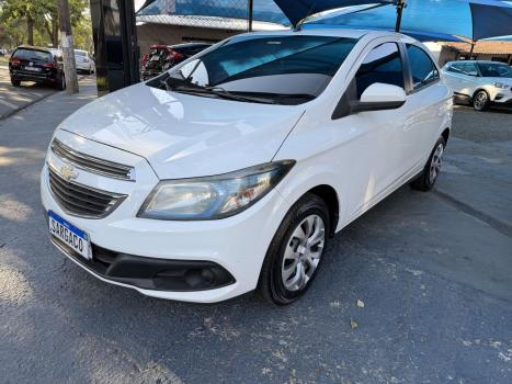 CHEVROLET Onix Hatch 1.4 4P FLEX LT, Foto 2