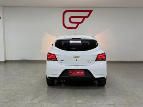CHEVROLET Onix Hatch 1.4 4P FLEX LTZ, Foto 15
