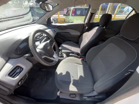 CHEVROLET Onix Hatch 1.0 4P FLEX LT, Foto 12 CHEVROLET Onix Hatch 1.0 4P FLEX LT, Foto 12