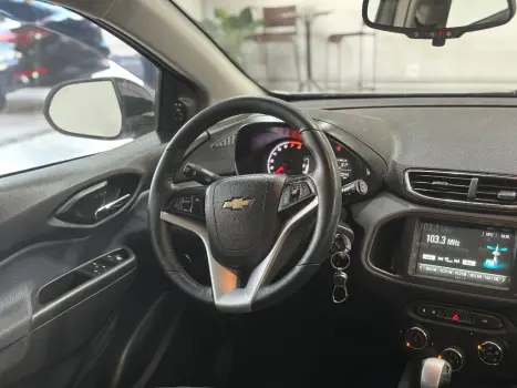 CHEVROLET Onix Hatch 1.4 4P FLEX ACTIV AUTOMÁTICO, Foto 9 CHEVROLET Onix Hatch 1.4 4P FLEX ACTIV AUTOMÁTICO, Foto 9