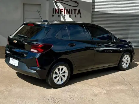 CHEVROLET Onix Hatch 1.0 12V 4P FLEX LTZ TURBO, Foto 4 CHEVROLET Onix Hatch 1.0 12V 4P FLEX LTZ TURBO, Foto 4