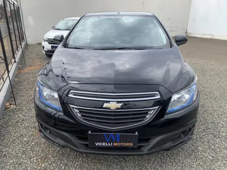 CHEVROLET Onix Hatch 1.4 4P FLEX LT, Foto 2