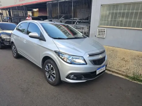 CHEVROLET Onix Hatch 1.4 4P FLEX LTZ AUTOM�TICO, Foto 8