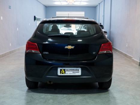 CHEVROLET Onix Hatch 1.4 4P FLEX LT, Foto 5