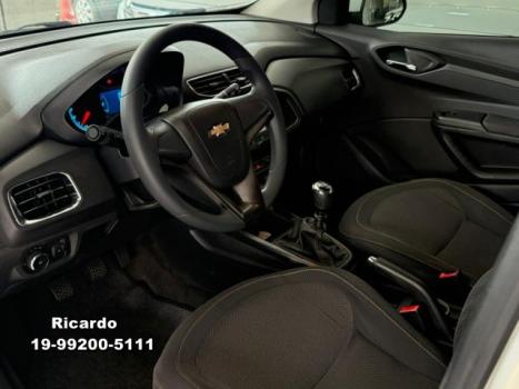 CHEVROLET Onix Hatch 1.4 4P FLEX LTZ, Foto 8 CHEVROLET Onix Hatch 1.4 4P FLEX LTZ, Foto 8