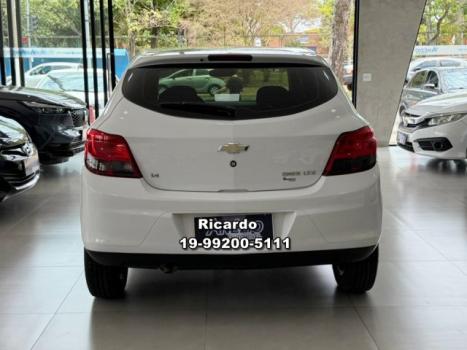 CHEVROLET Onix Hatch 1.4 4P FLEX LTZ, Foto 9 CHEVROLET Onix Hatch 1.4 4P FLEX LTZ, Foto 9