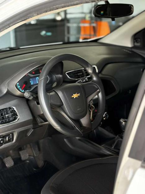 CHEVROLET Onix Hatch 1.4 4P FLEX LTZ, Foto 6