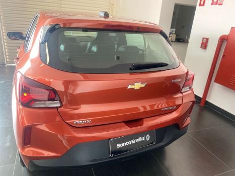 CHEVROLET Onix Hatch 1.0 12V 4P FLEX PREMIER TURBO AUTOMÁTICO, Foto 4 CHEVROLET Onix Hatch 1.0 12V 4P FLEX PREMIER TURBO AUTOMÁTICO, Foto 4