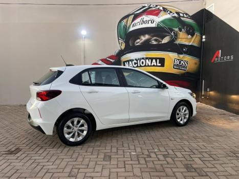 CHEVROLET Onix Hatch 1.0 4P FLEX LT, Foto 6 CHEVROLET Onix Hatch 1.0 4P FLEX LT, Foto 6