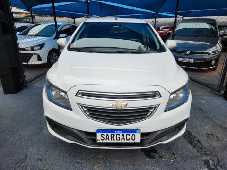 CHEVROLET Onix Hatch 1.4 4P FLEX LT, Foto 3 CHEVROLET Onix Hatch 1.4 4P FLEX LT, Foto 3