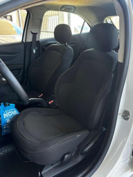 CHEVROLET Onix Hatch 1.4 4P FLEX LTZ, Foto 9