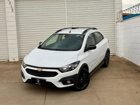 CHEVROLET Onix Hatch 1.4 4P FLEX ACTIV AUTOMTICO, Foto 1