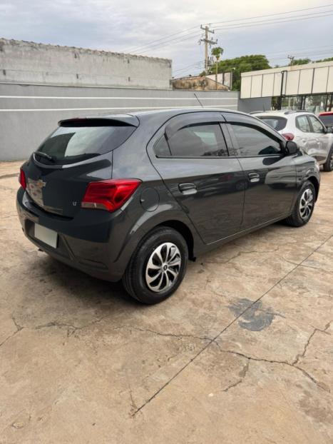 CHEVROLET Onix Hatch 1.0 12V 4P FLEX LT, Foto 4
