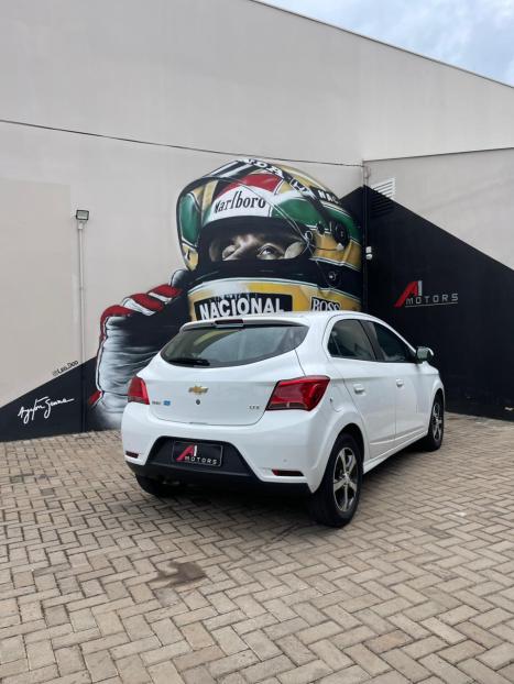 CHEVROLET Onix Hatch 1.4 4P FLEX LTZ AUTOMTICO, Foto 4