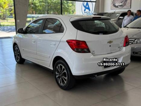 CHEVROLET Onix Hatch 1.4 4P FLEX LTZ, Foto 3