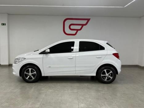 CHEVROLET Onix Hatch 1.0 4P FLEX LT, Foto 4