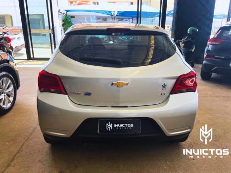 CHEVROLET Onix Hatch 1.0 4P FLEX LT, Foto 5