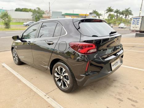 CHEVROLET Onix Hatch 1.0 12V 4P FLEX PREMIER 2 TURBO AUTOM�TICO, Foto 13