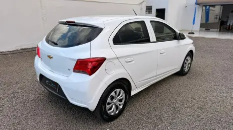 CHEVROLET Onix Hatch 1.0 4P FLEX LT, Foto 6