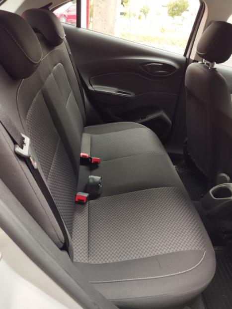 CHEVROLET Onix Hatch 1.4 4P FLEX LT AUTOM�TICO, Foto 4