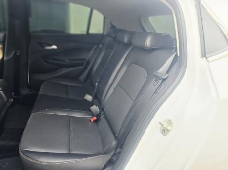 CHEVROLET Onix Hatch 1.0 12V 4P FLEX PREMIER TURBO AUTOM�TICO, Foto 18