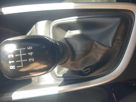 CHEVROLET Onix Hatch 1.0 12V 4P FLEX LTZ TURBO, Foto 8