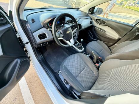 CHEVROLET Onix Hatch 1.4 4P FLEX LT, Foto 5