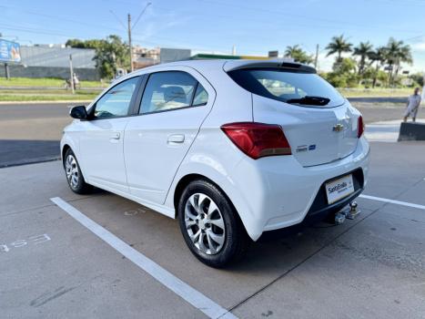 CHEVROLET Onix Hatch 1.4 4P FLEX LT, Foto 12