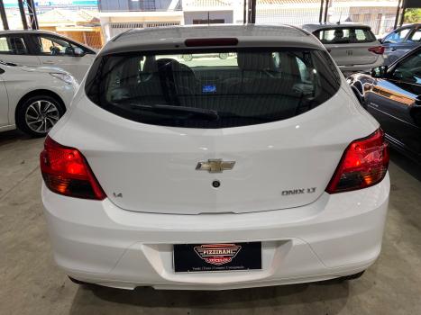 CHEVROLET Onix Hatch 1.4 4P FLEX LT, Foto 6