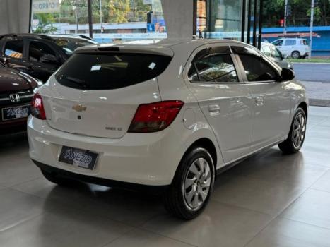 CHEVROLET Onix Hatch 1.4 4P FLEX LT, Foto 5