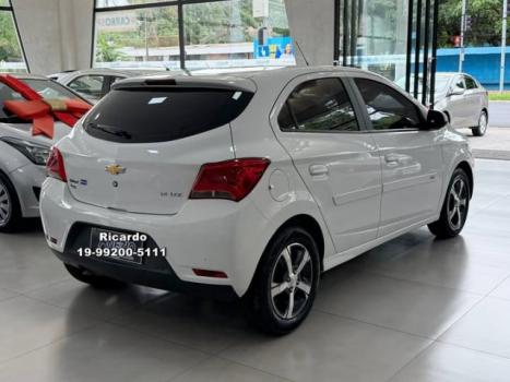 CHEVROLET Onix Hatch 1.4 4P FLEX LTZ, Foto 2