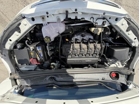 CHEVROLET Onix Hatch 1.4 4P FLEX LTZ, Foto 9