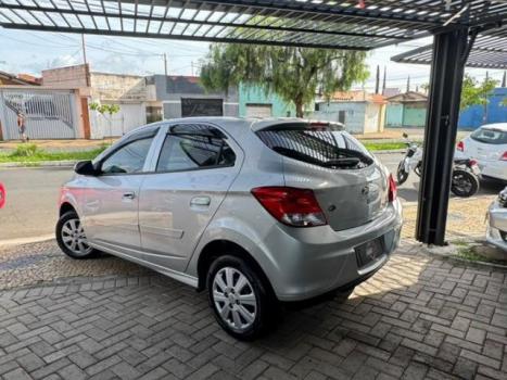 CHEVROLET Onix Hatch 1.0 4P FLEX LT, Foto 6