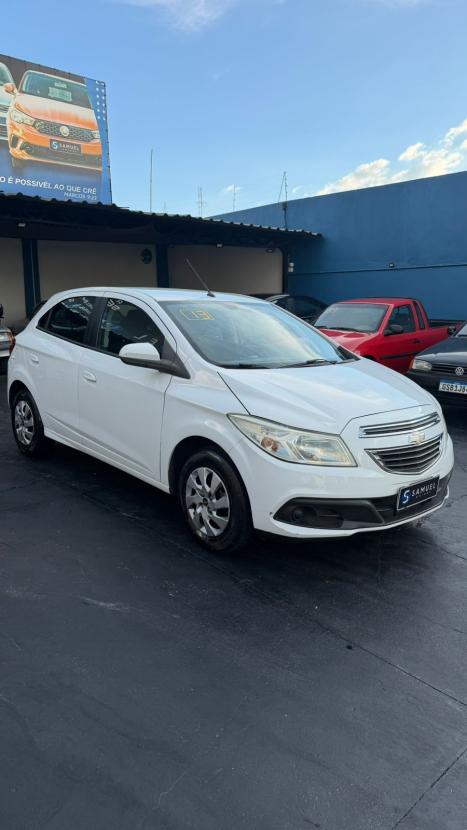 CHEVROLET Onix Hatch 1.0 4P FLEX LT, Foto 3