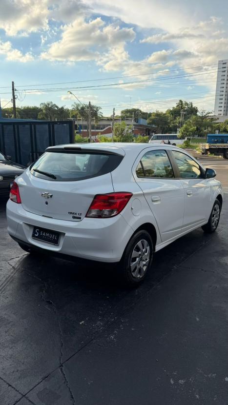 CHEVROLET Onix Hatch 1.0 4P FLEX LT, Foto 4