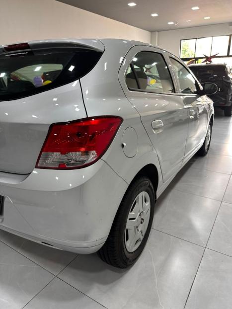 CHEVROLET Onix Hatch 1.0 4P FLEX LT, Foto 7