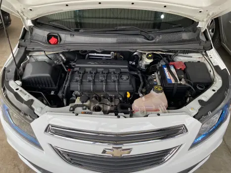 CHEVROLET Onix Hatch 1.4 4P FLEX LTZ, Foto 5