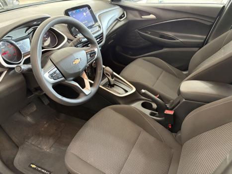 CHEVROLET Onix Hatch 1.0 12V 4P FLEX LT TURBO AUTOM�TICO, Foto 2