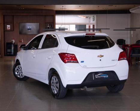 CHEVROLET Onix Hatch 1.4 4P FLEX LT AUTOM�TICO, Foto 7