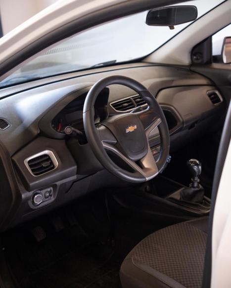 CHEVROLET Onix Hatch 1.4 4P FLEX LT AUTOM�TICO, Foto 9