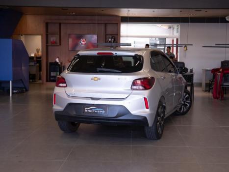 CHEVROLET Onix Hatch 1.0 12V 4P FLEX PREMIER TURBO AUTOM�TICO, Foto 5
