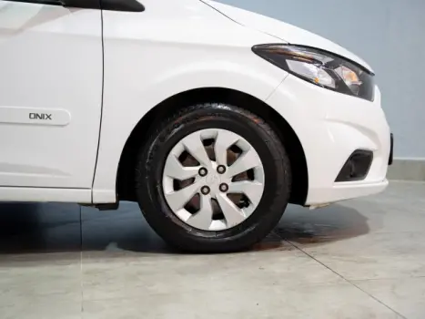 CHEVROLET Onix Hatch 1.0 4P FLEX LT, Foto 4