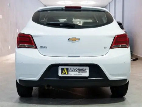 CHEVROLET Onix Hatch 1.0 4P FLEX LT, Foto 10