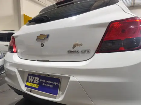 CHEVROLET Onix Hatch 1.4 4P FLEX LTZ AUTOM�TICO, Foto 12